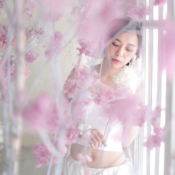 名古屋のおしゃれなフォトスタジオで撮影した結婚写真